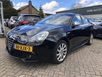 tweedehands Alfa Romeo Giulietta 2.0JTDM 170pk Automaat Distinctive Navi/Xenon/Leer