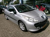 tweedehands Peugeot 207 CC 1.6 VTi