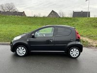 Occasion Peugeot 107 Envy 68 PK (50 kW) 2012 Zwart Hatchback