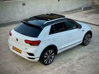 tweedehands VW T-Roc 2.0 TSI 4M 190PK R-LINE Pano/Virtual/ACC/Lane VOL!