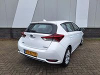 tweedehands Toyota Auris 1.8 Hybrid Aspiration Go | Navi | LMV | ECC |