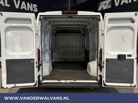 Occasion Opel Movano 120 PK (88 kW) 2022 Wit Van