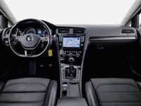 tweedehands VW Golf 105pk TSI Highline (leer,navi,stoelverw,camera,led,massage)