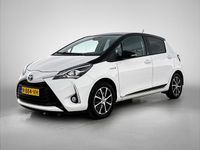 Occasion Toyota Yaris Hybrid Design 99 PK (72 kW) 2018 Wit (parellak) Hatchback