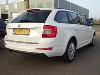 Occasion Skoda Octavia Ambition 105 PK (77 kW) 2014 Wit Hatchback