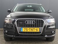 tweedehands Audi Q3 2.0 TFSI quattro Pro Line 170pk | Incl 1 jaar garantie | Trekhaak | Navi | Cruise | Airco | LMV | Dealer onderhouden | Parkeersensoren achter | Sportstoelen | Bluetooth | Climate control |