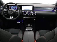 tweedehands Mercedes CLA180 AMG Line | Night Pakket | Panoramadak | Sfeerverlichting | Stoelverwarming | Parkeercamera |