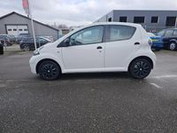 tweedehands Toyota Aygo 1.0-12V Now