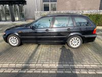 tweedehands BMW 318 318 Touring i Executive | LEER | LICHTMETAAL |