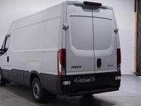 Occasion Iveco Daily 160 PK (117 kW) 2022 Wit Sedan