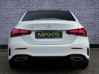 tweedehands Mercedes A200 AMG Line Sedan AUT | Parkeercamera | Sportstuur +