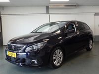 tweedehands Peugeot 308 SW 1.2 PureTech Blue Lease Executive Dealer onderhouden, Volledig lederen bekleding, Lm velgen, Panodak, Stoelverwarming, Cruise controle, Achteruitrijcamera, Full options!! Bovag afleverpakket 695,-