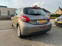 tweedehands Peugeot 208 1.2 VTi Envy