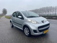 Occasion Peugeot 107 Urban Move 68 PK (50 kW) 2010 Grijs Hatchback