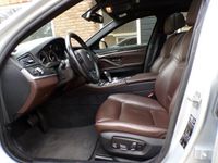 tweedehands BMW 520 520 i Automaat / Leder / Navi / Schuifdak