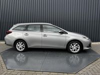 tweedehands Toyota Auris 1.8 Hybrid Dynamic Prijs Rijklaar!!