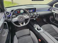 Occasion Mercedes A250 AMG line 160 PK (117 kW) 2022 Zwart Hatchback