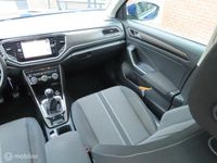 tweedehands VW T-Roc 1.0 TSI Style 115 PK, Virtual Cockpit, Panoramadak, 18 Inch