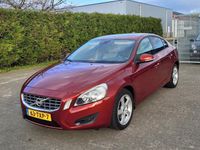 tweedehands Volvo S60 1.6 T3 Kinetic LEDER STOELVERWARMING