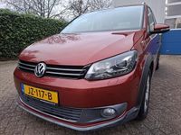 Occasion VW Touran S 141 PK (103 kW) 2011 Rood MPV