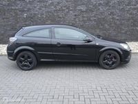 Occasion Opel Astra GTC Edition 105 PK (77 kW) 2006 Zwart Hatchback