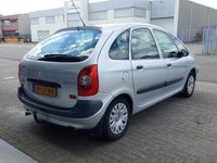 tweedehands Citroën Xsara Picasso 2.0i-16V Différence