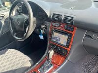 tweedehands Mercedes 200 C-klasse CombiCDI Elegance Automaat Navi Cruise Airco Nieuwe Apk