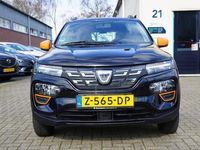 tweedehands Dacia Spring Comfort Plus (Orange Pack) 27 kWh | Camera | Dab+