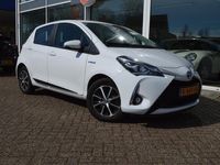 tweedehands Toyota Yaris 1.5 Hybrid Design Sport | Climate | Cruise C. | Parkeercamera