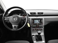tweedehands VW Passat Variant 1.6 TDI EXECUTIVE LINE BM + 18 INCH / TREKHAAK / NAV