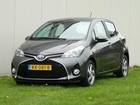 tweedehands Toyota Yaris 1.5 Hybrid Trend Bi-Tone