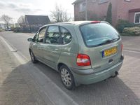 tweedehands Renault Scénic II 2.0-16V Expression Loop Sloop EXPORT