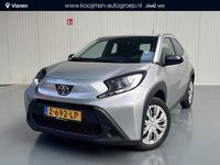 Occasion Toyota Aygo X Play 72 PK (52 kW) 2024 Shimmering silver metallic (grijs metallic) SUV