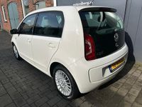 Occasion VW up! high up! 60 PK (44 kW) 2012 Wit Hatchback