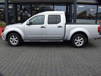 tweedehands Nissan Navara 2.5 DCI DUBBEL CABIN A/T 5 SITZ 4WD VAN