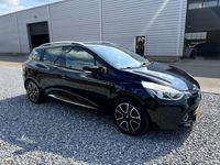 tweedehands Renault Clio IV Estate 1.5 dCi ECO Expression Navi|Media|Clima|Cruis|Trekhaak Zwart
