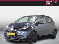 Occasion Toyota Aygo X-play 69 PK (50 kW) 2015 Blauw Hatchback