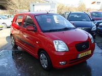 Occasion Kia Picanto Light 61 PK (44 kW) 2007 Rood Hatchback