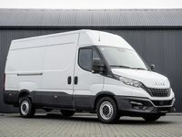 tweedehands Iveco Daily 35S14V | L2H2 | Euro 6 | ECC | Trekhaak: 3500 KG | 136 PK | 3-Persoons