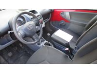 Occasion Toyota Aygo 68 PK (50 kW) 2010 Rood Hatchback