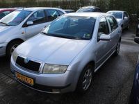 tweedehands Skoda Fabia 1.4-16V APK tot 23/09/2023 Airco/Lichtmetalen velg