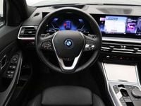 Occasion BMW 320e Sport Line 204 PK (150 kW) 2023 Blauw (metallic) Stationwagen