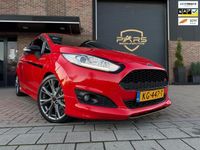 Occasion Ford Fiesta ST-Line 125 PK (91 kW) 2016 Rood Hatchback