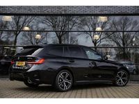 Occasion BMW 330e Basis 2023 Zwart Stationwagen