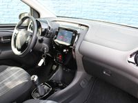 tweedehands Peugeot 108 5drs 1.0 e-VTi Allure | Navi by app | Camera | Climate control | 23.000km | 1e Eigenaar |