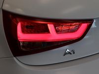 tweedehands Audi A1 Sportback 1.4 TFSI CoD Attraction - AUTOMAAT - NAVIGATIE - XENON VERLICHTING - STOELVERWARMING - HOMMEL ONDERHOUDEN