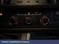 tweedehands VW Transporter 2.0 TDI L2H1 Euro6 Airco | Trekhaak | Cruisecontrol Bluetooth telefoonvoorbereiding