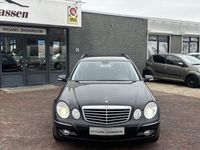 tweedehands Mercedes 280 E-KLASSE EstateAvantgarde 4-Matic automaat 232 pk youngtimer facelift model navigatie leder xenon climate ctr cruise ctr 1 eigenaar dealer onderhouden lmv 18 inch