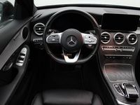 tweedehands Mercedes 300 C-KLASSE Estatede Business Solution AMG Limited 2021 | Navigatie | Elektrische Trekhaak | Carplay | DAB+ | Stoelverwarming | Sfeerverlichting | Lichtmetaal | 2 Sleutels | Nationale Autopas