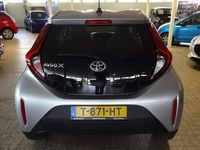 Occasion Toyota Aygo X Play 72 PK (52 kW) 2023 Grijs (metallic) SUV